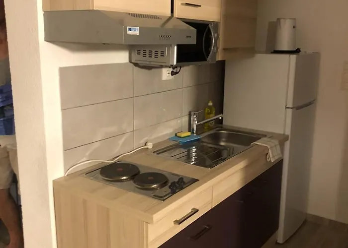 Ornella Apartament Nečujam